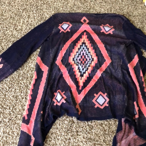 Tribal pattern Cardigan - Picture 2 of 2